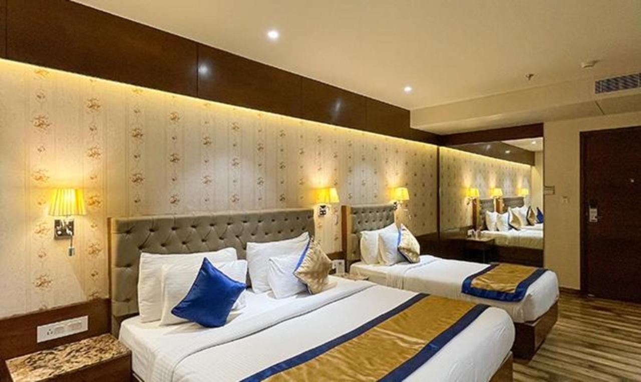 Fabhotel Luxe Hotel 3*