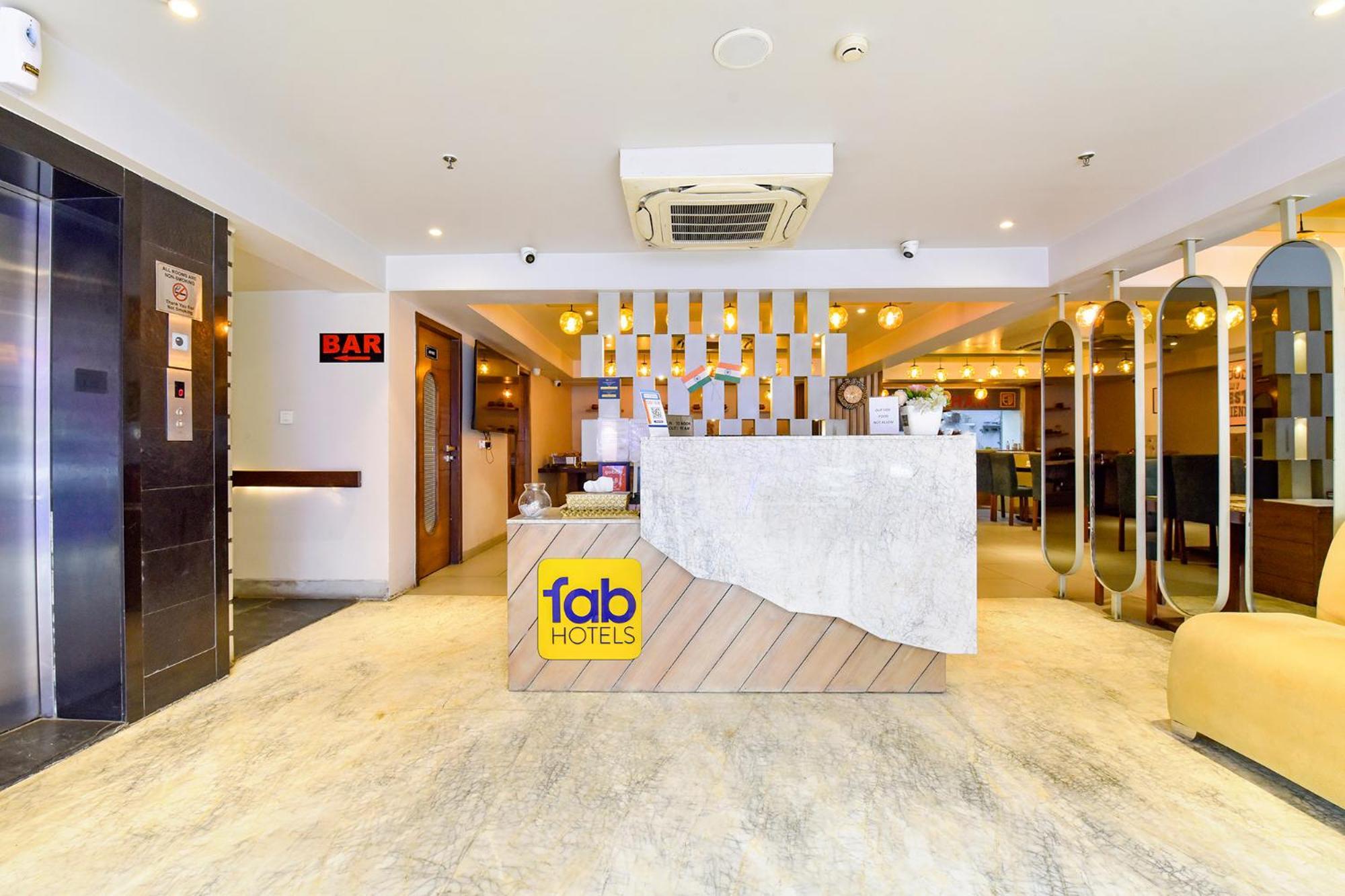 Hotel Fabhotel Luxe